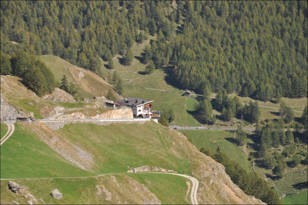 <i><b>Suedtirol-071</b></i>