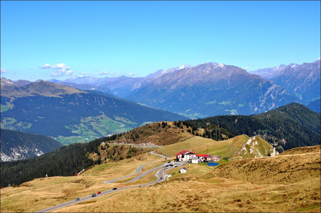 <i><b>Suedtirol-114</b></i>