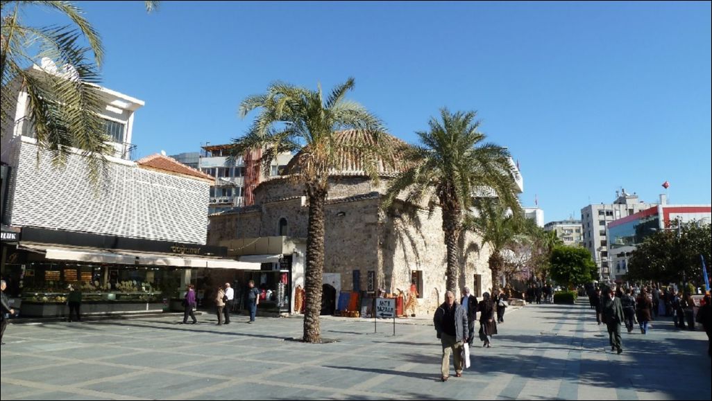 <i><b>Antalya</b></i>