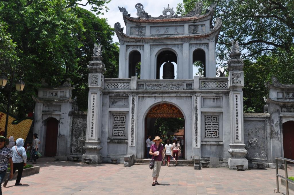 <i><b>Hanoi-063</b></i>