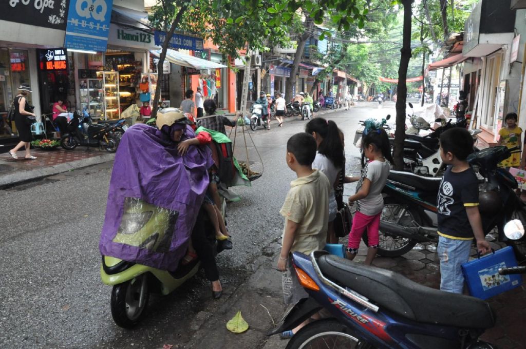 <i><b>Hanoi-087</b></i>