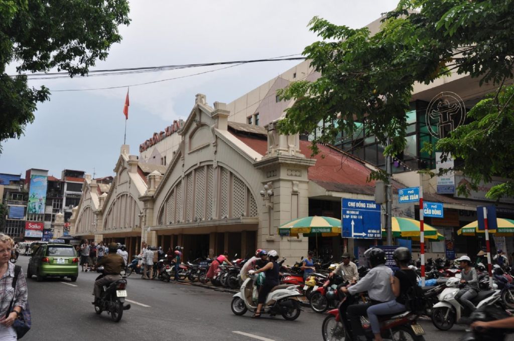 <i><b>Hanoi-093</b></i>