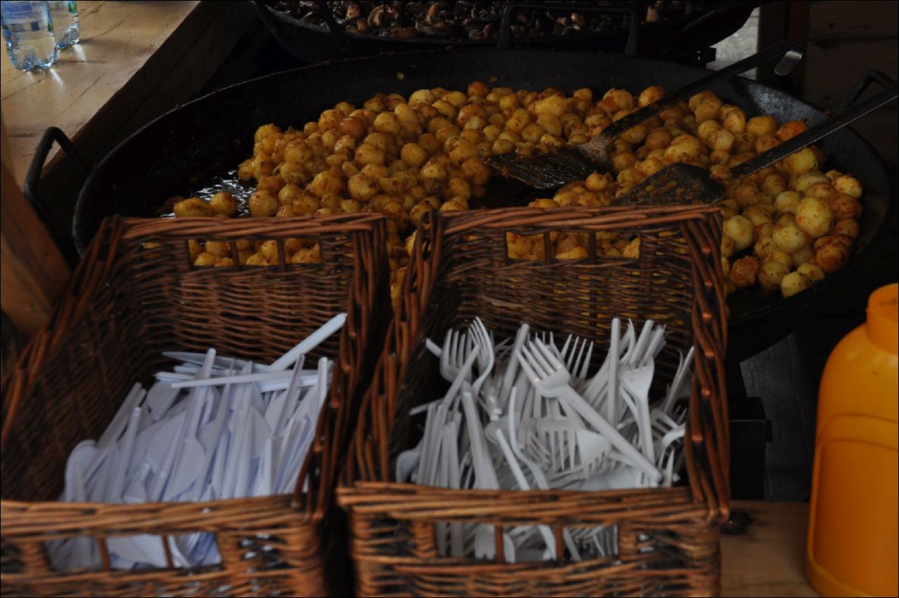 <i><b>Krakau Marktplatz</b></i>