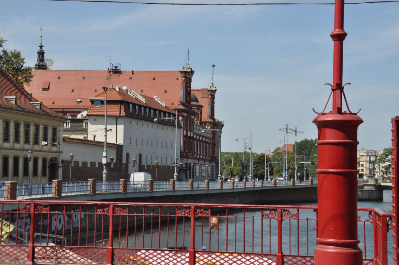 <i><b>Breslau</b></i>