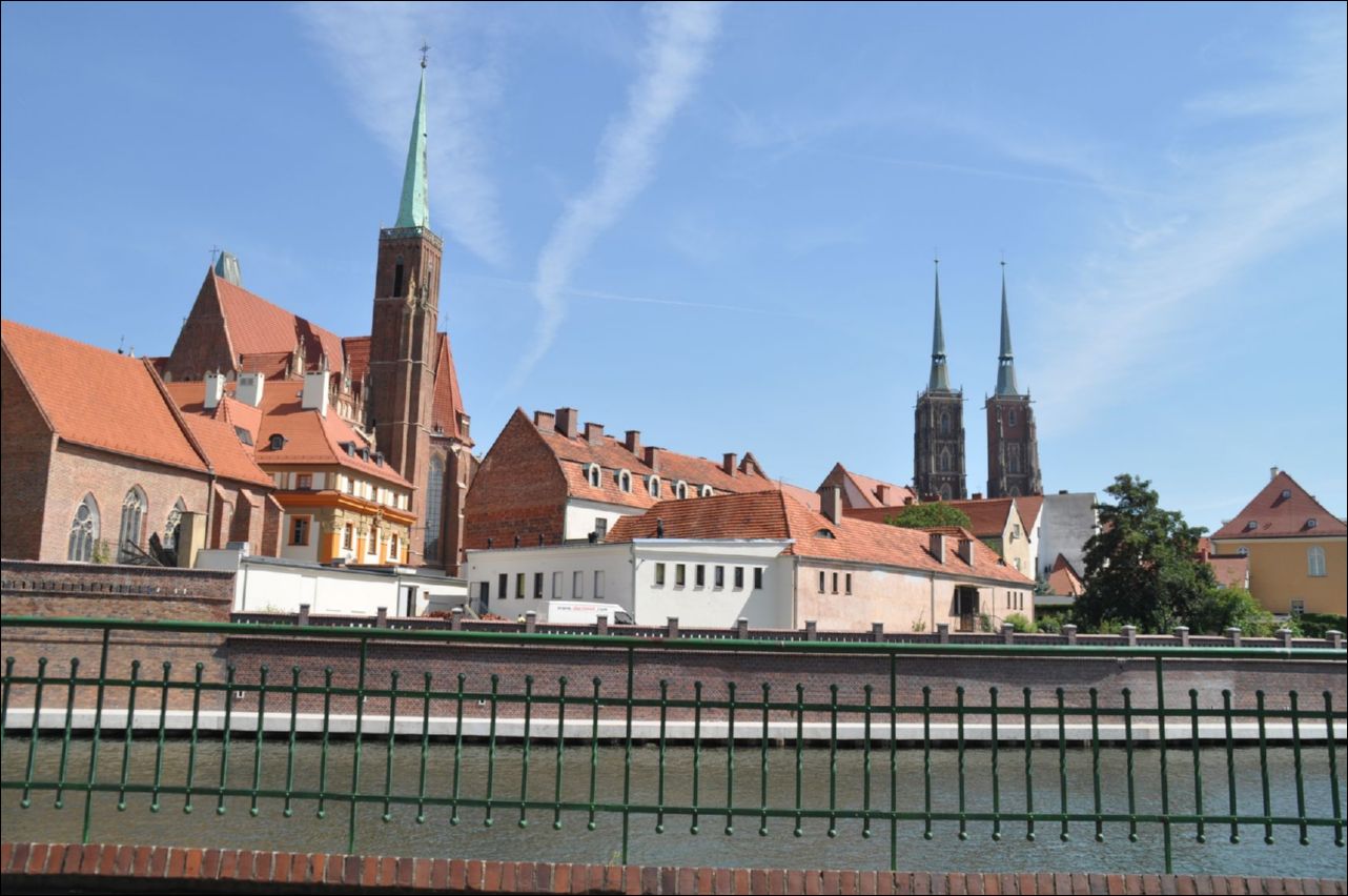 <i><b>Breslau</b></i>