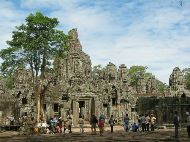 0027-Bayon