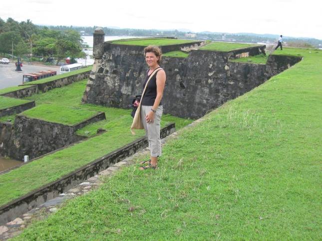  <i><b>Andrea im Galle Fort</b></i>