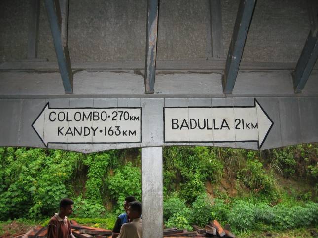 Links Colombo - rechts Badulla