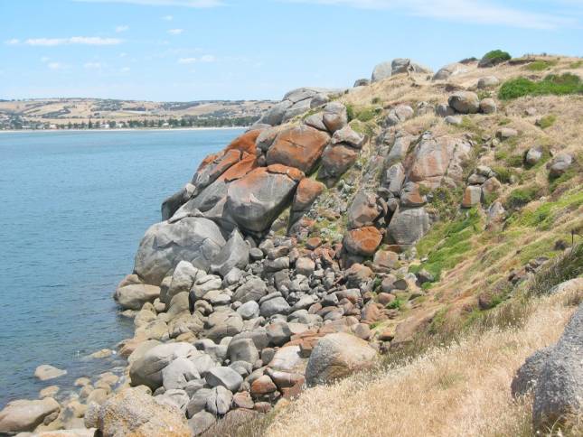 <i>Auf Granite Island</i>