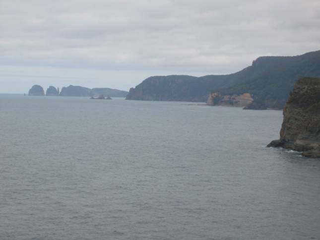 <i>Tasman Blowhole</i>