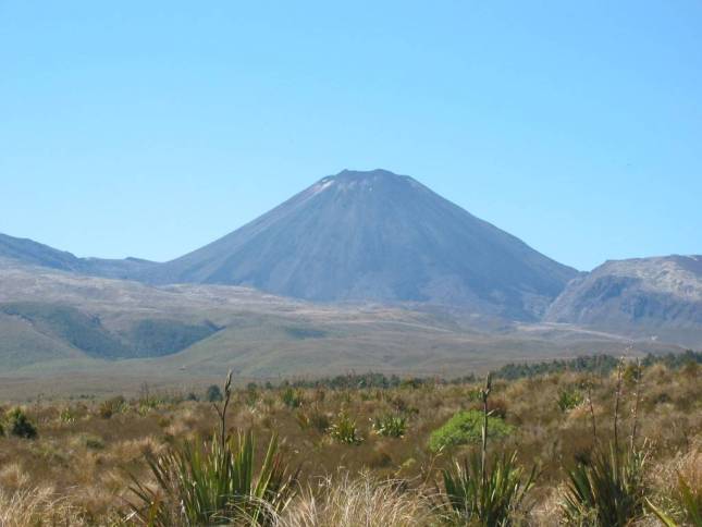 <i>Mount Ngauruhoe</i>