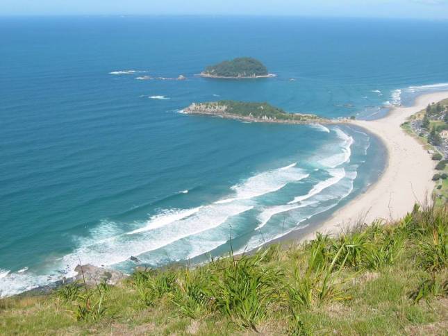 <i>Mount Maunganui Walk</i>