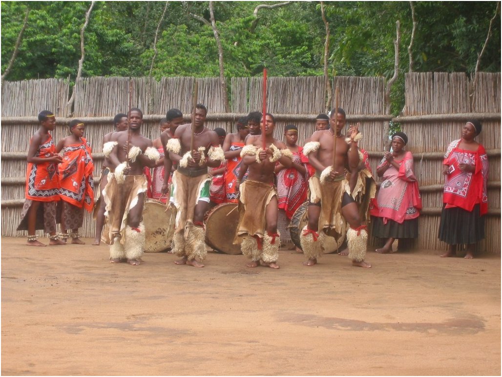 <i>0033-Tanz_im_Swazi_Cultural_Centre</i>