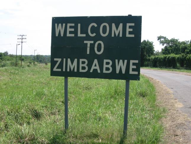 <i><b>Willkommen in Zimbabwe</b></i>